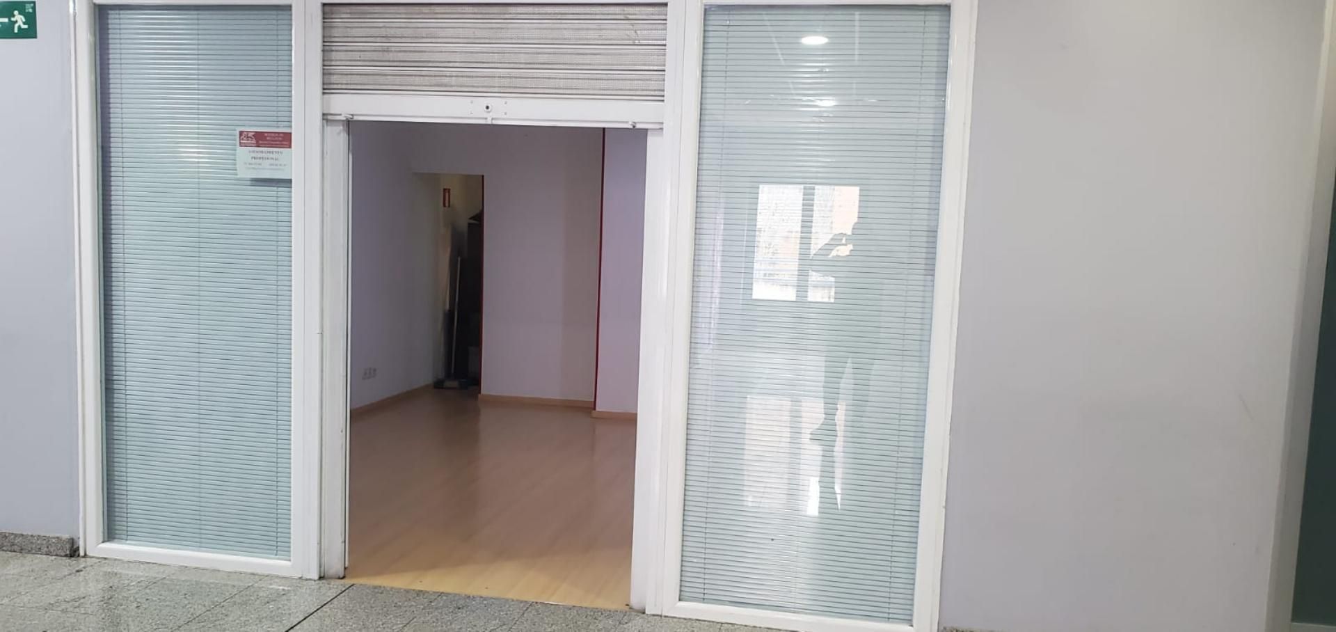 Local de lloguer a Avenida de Circunvalación, 248, Daganzo de Arriba Local de lloguer en Daganzo de Arriba amb Aire condicionat