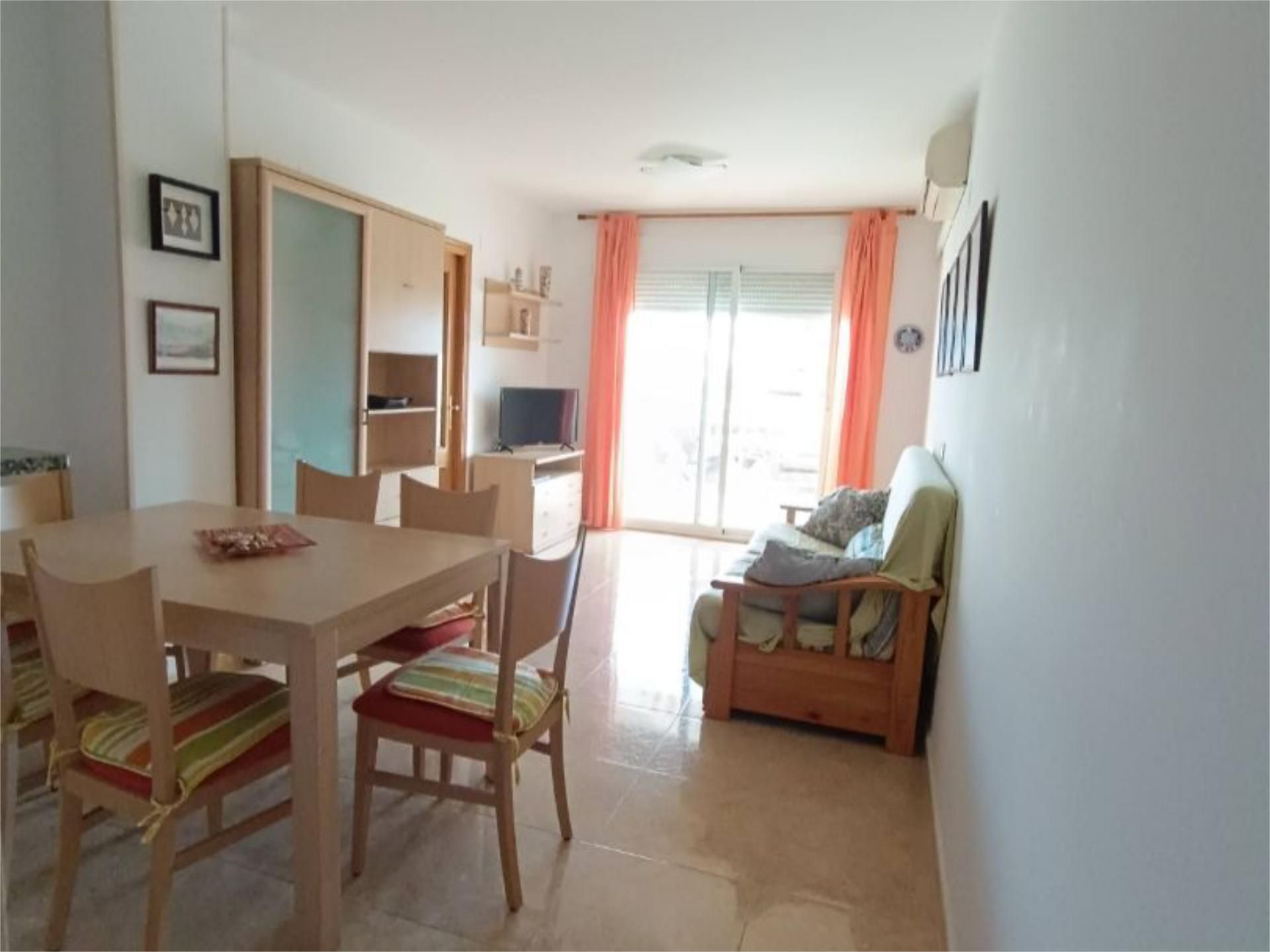 Sala d'estar de Apartament en venda en Benicarló amb Aire condicionat, Terrassa i Piscina