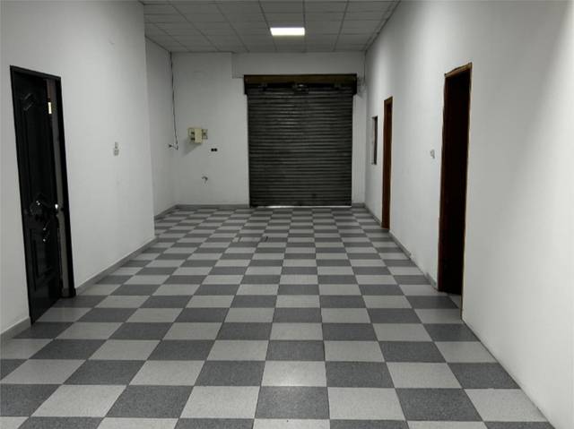 Local comercial en Alquiler en Calle Rosalía de Castro, 19 en San José de la Rinconada