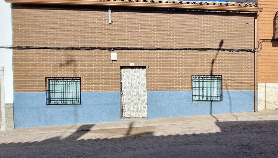 Casa adosada en venda a Calle Santa Ana, 13, Villanueva de Alcardete, Toledo - imatge 1 Foto 1 de Casa adosada en venda a Calle Santa Ana, 13, Villanueva de Alcardete, Toledo