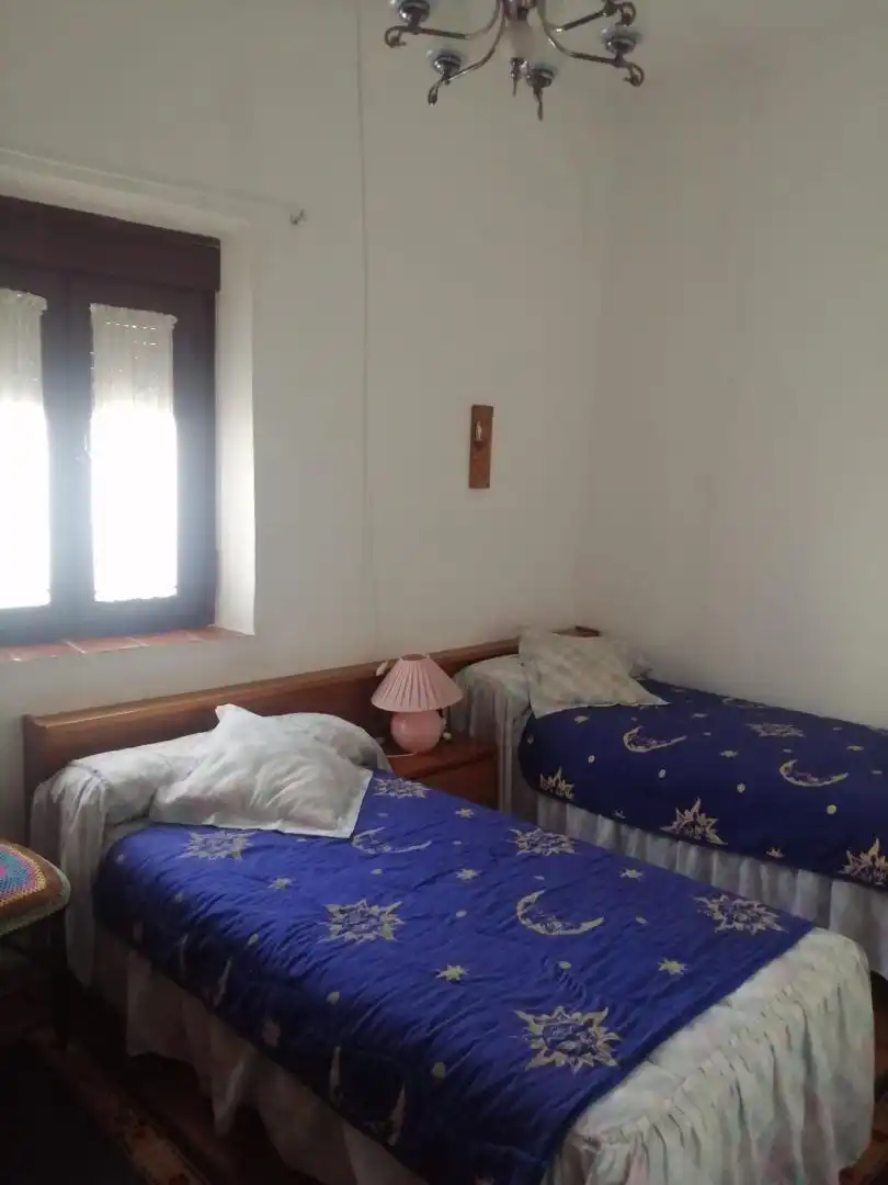 Piso en venta en Calle de las Vistillas, 26, Palenzuela Habitación de Piso en venta en Palenzuela con Amueblado, Lavadora y Microondas