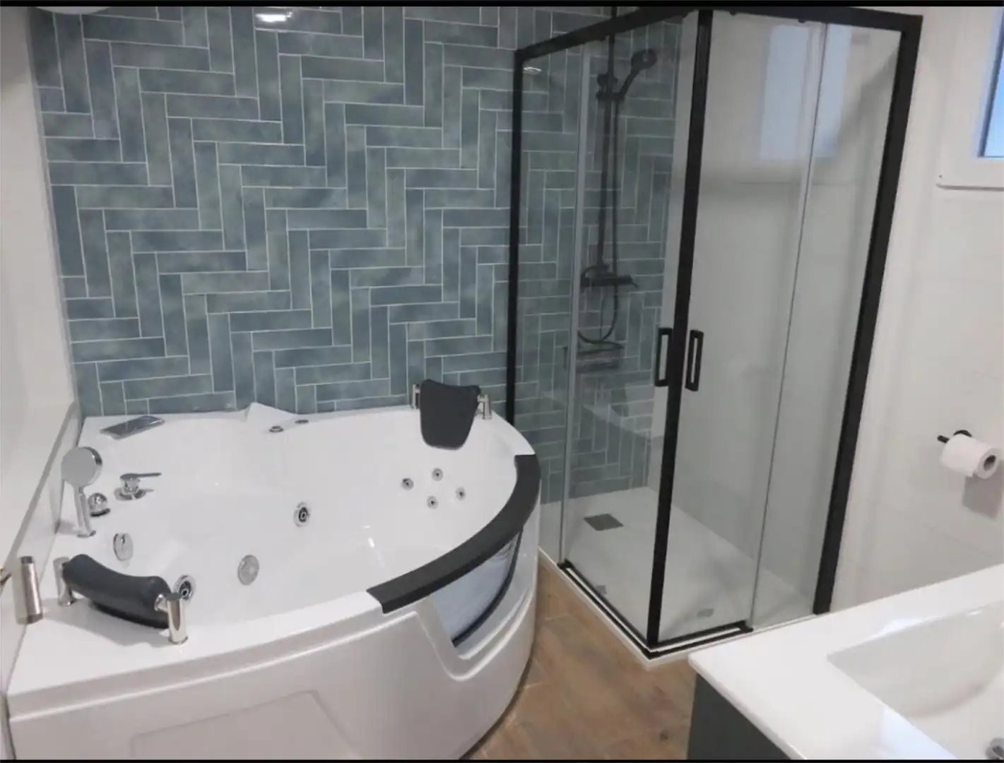 Bathroom of Flat for sale in Punta Umbría  with Air Conditioner, Terrace and Balcony