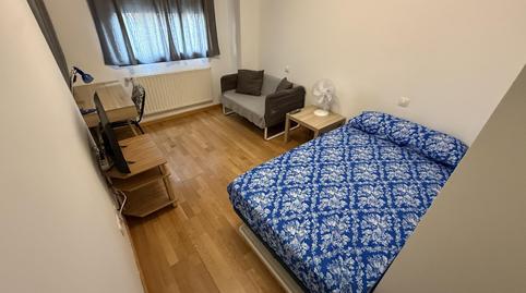 Photo 5 of Flat to share in Calle Fuente Cisneros, 90, Parque Oeste - Fuente Cisneros, Madrid