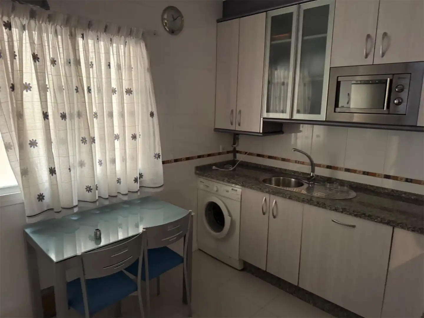 Kitchen of Flat for rent in Málaga Capital  with Air Conditioner, Heating and Private garden