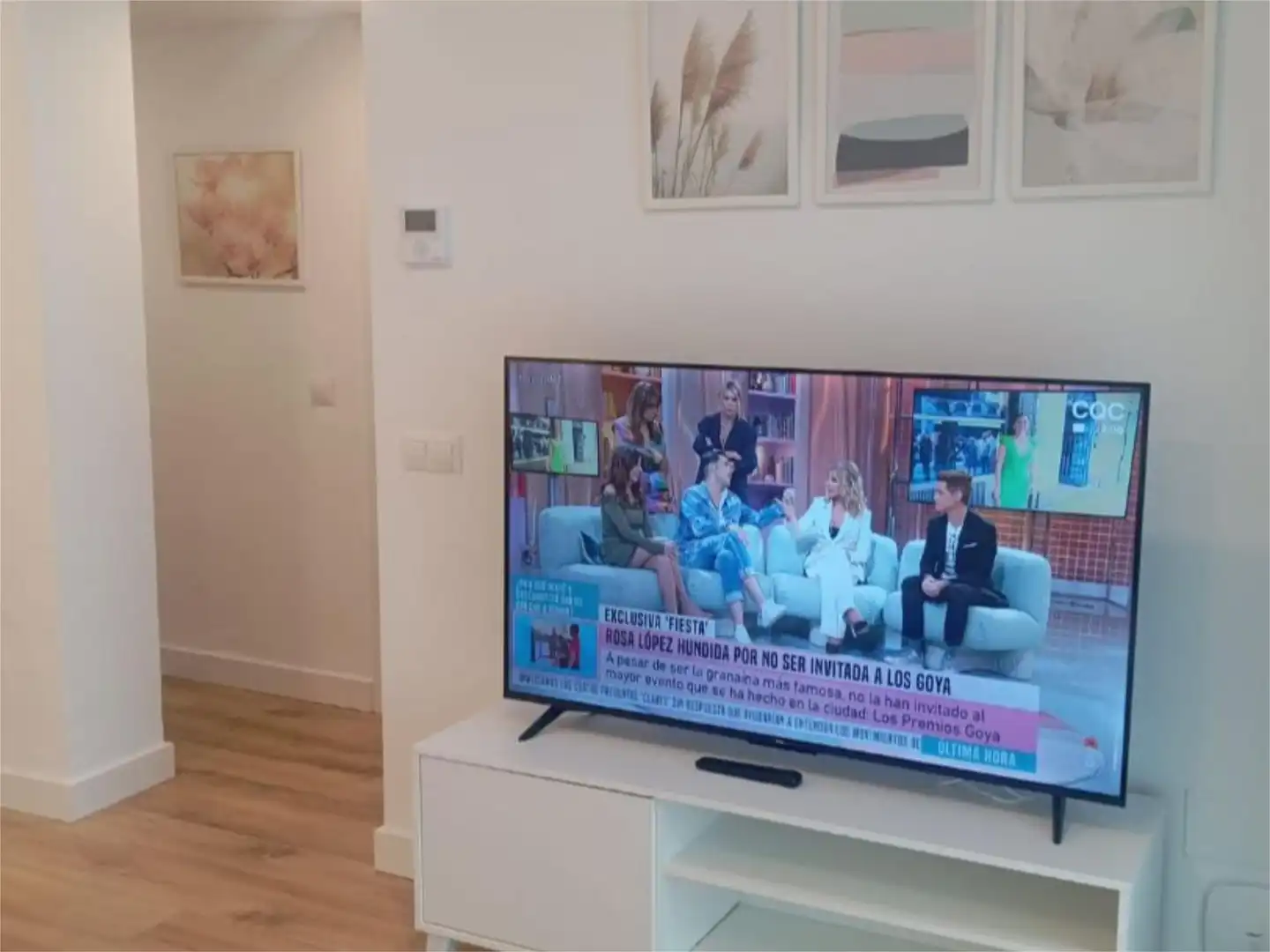 Living room of Flat for rent in Málaga  with Air Conditioner, Heating and Parquet flooring