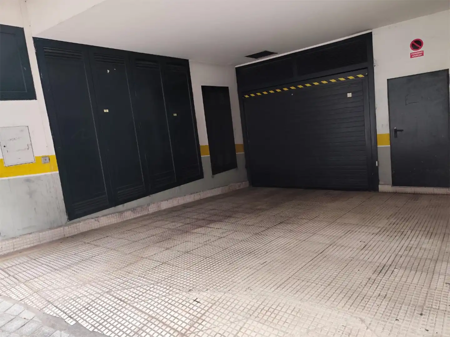 Parking of Garage for rent in Vigo 
