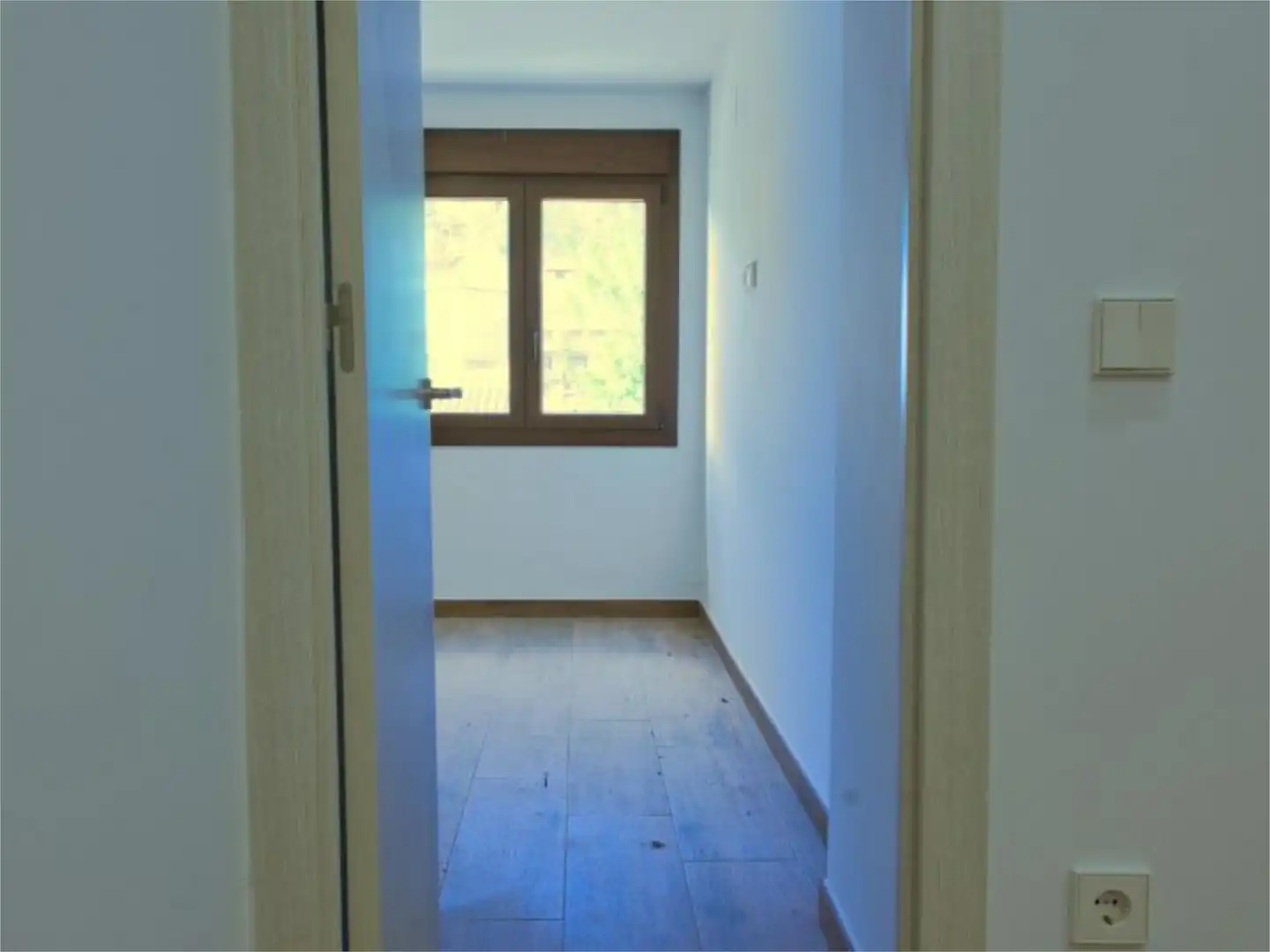 Piso en venta en Carretera Carretera de Avila, 20, Cuevas del Valle Piso en venta en Cuevas del Valle con Aire acondicionado, Terraza y Balcón