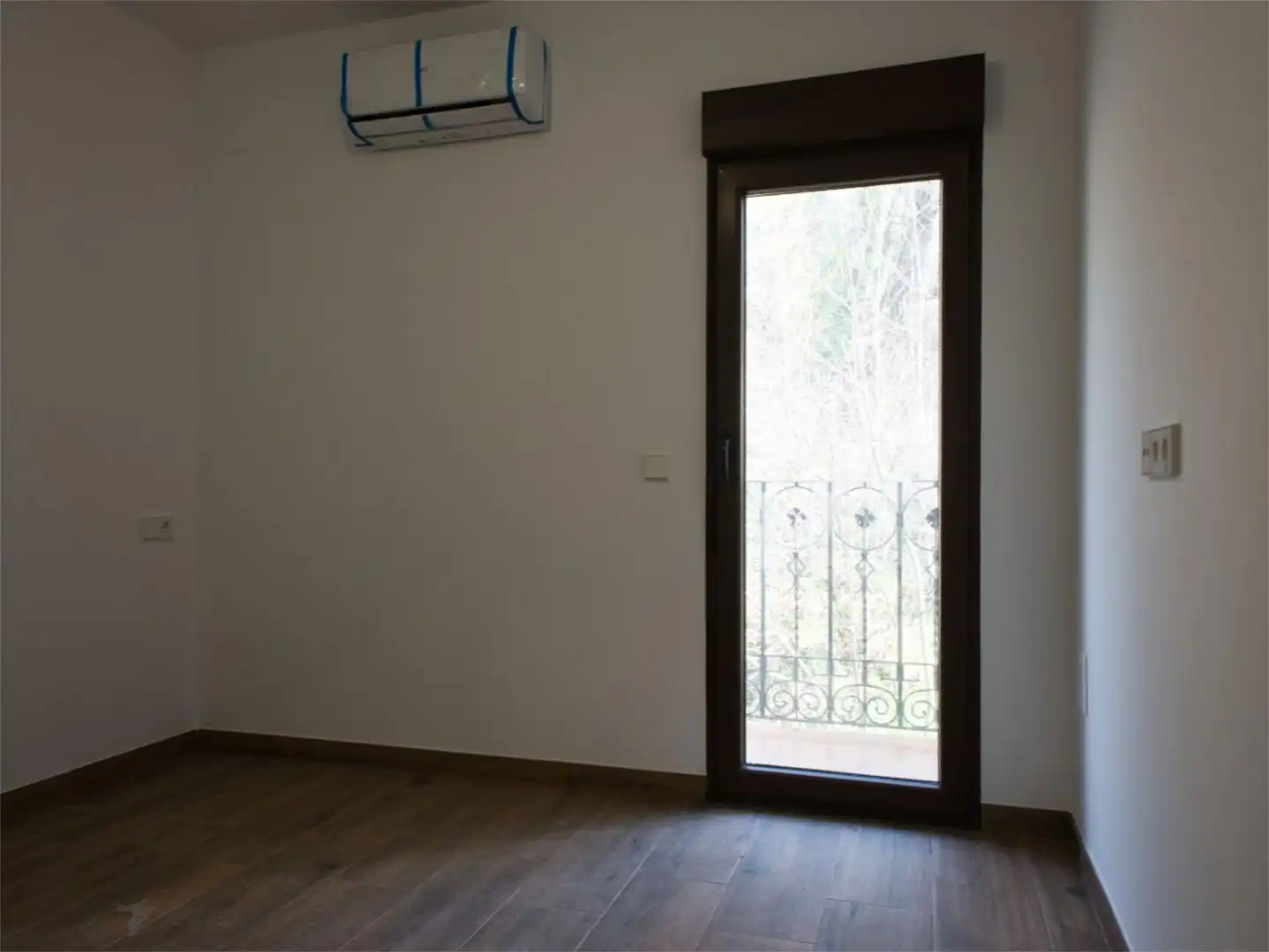 Piso en venta en Carretera Carretera de Avila, 20, Cuevas del Valle Habitación de Piso en venta en Cuevas del Valle con Aire acondicionado, Terraza y Balcón