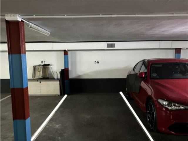 Garaje en Venta en Carrer de Xàtiva, 4 en La Roqueta