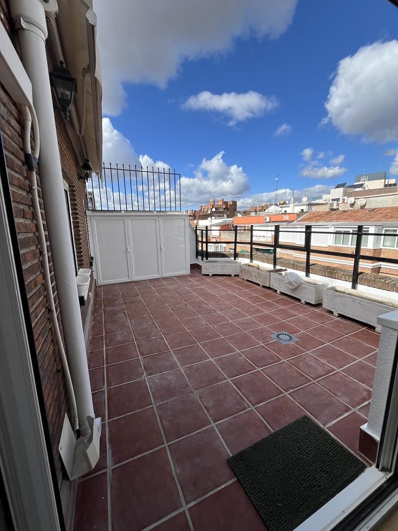 Terrassa de Àtic de lloguer en  Madrid Capital amb Aire condicionat, Calefacció i Terrassa