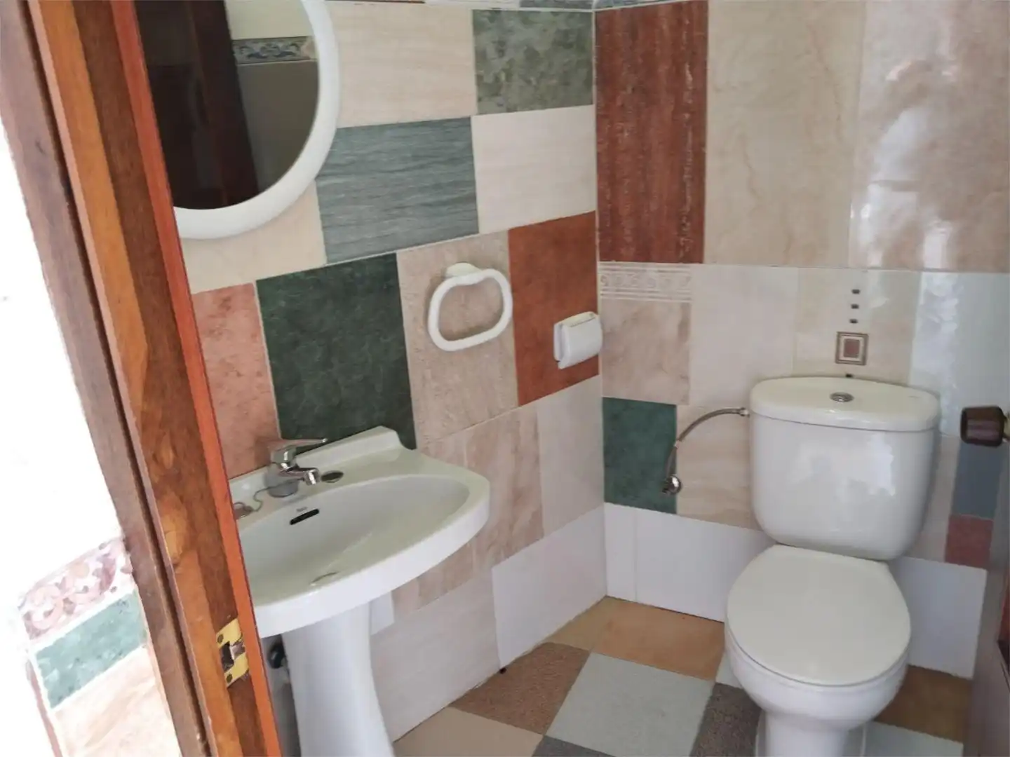 Badezimmer von Wohnung zur Miete in Valladolid
