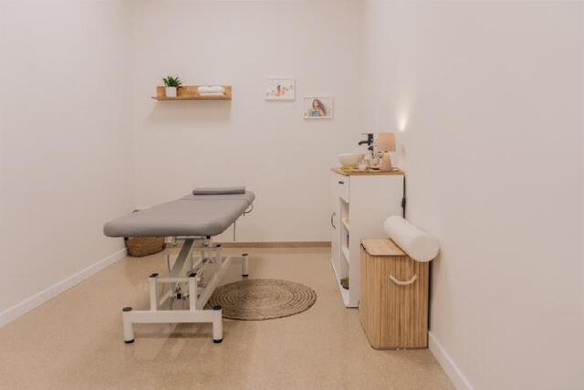 Bedroom of Office to rent in Alcalá de Guadaira  with Air Conditioner