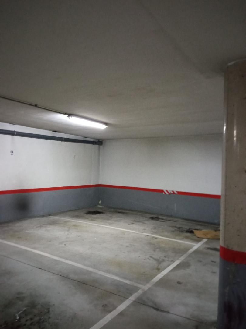 Parkplatz von Garage miete in Boecillo