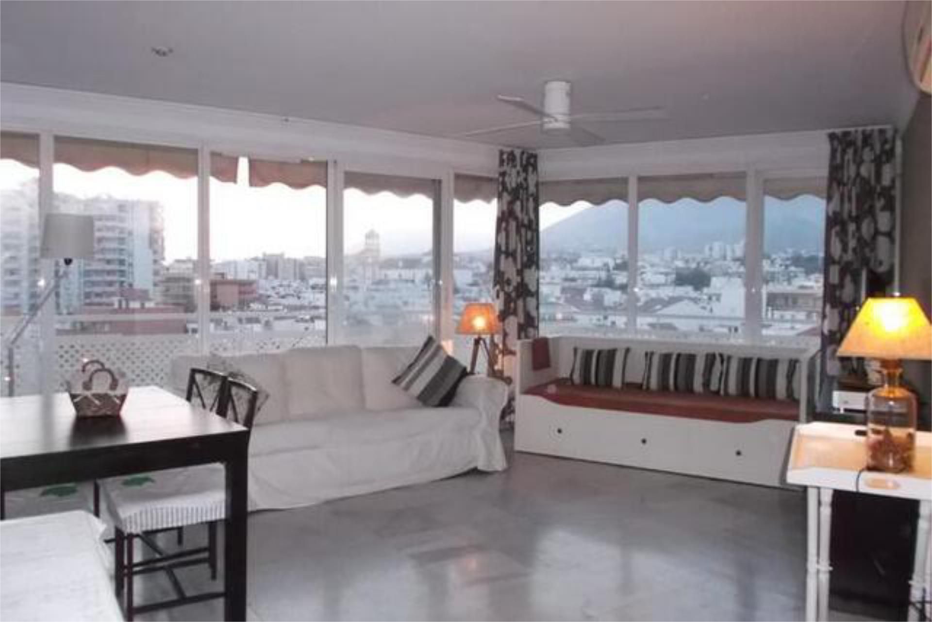 Living room of Apartment to rent in Marbella  with Heating, Terrace and Furnished