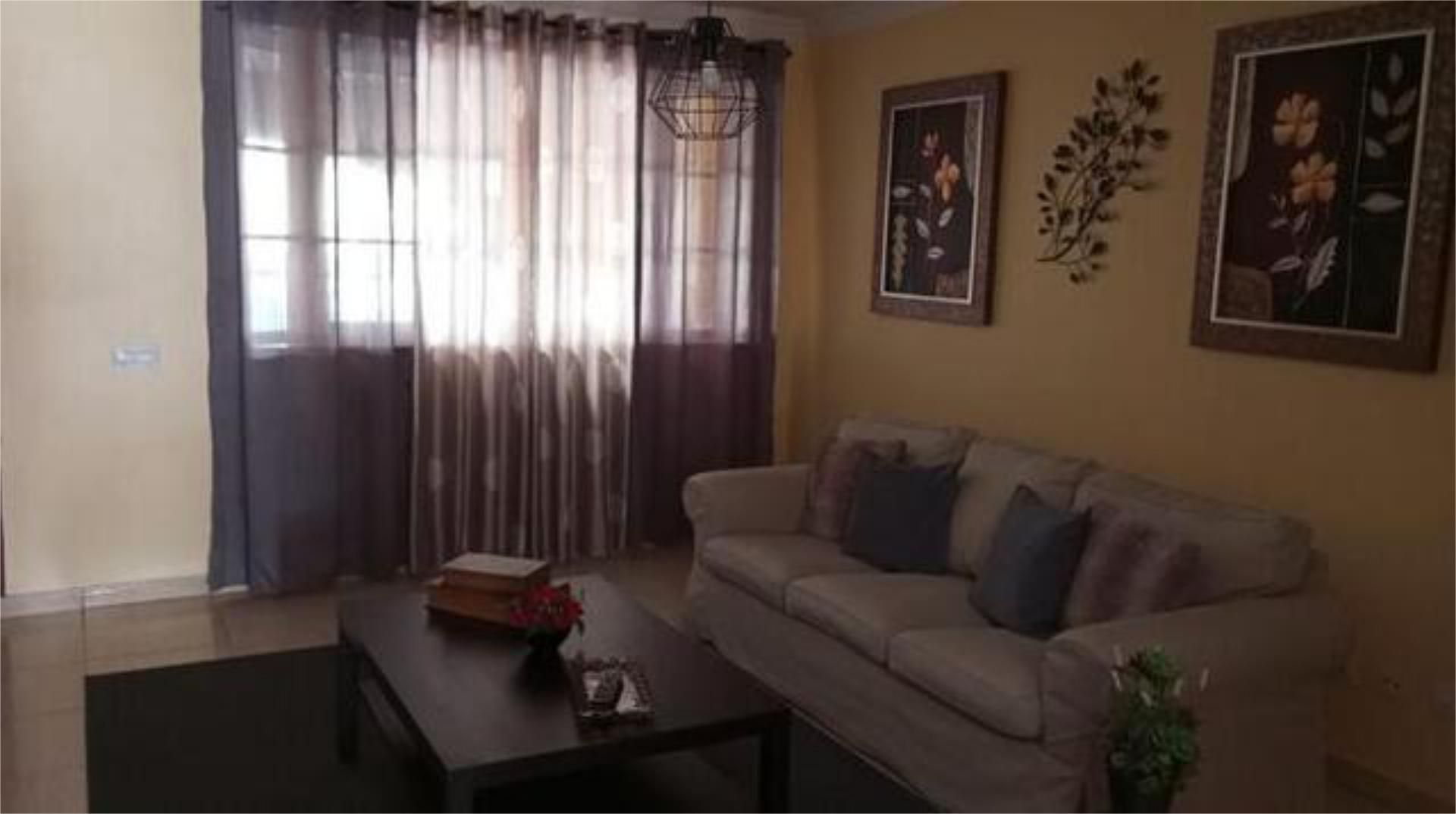 Living room of Single-family semi-detached for sale in Las Palmas de Gran Canaria  with Terrace, Storage room and Swimming Pool