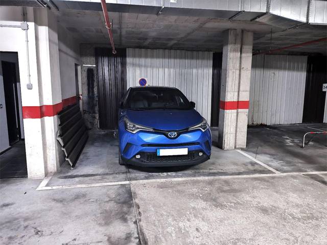 Garaje en Alquiler en Calle Refino, 15 en La Merced