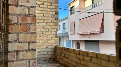 Foto 2 de Casa adosada en venda a Calle Ramón y Cajal, 25, Villanueva Mesía, Granada