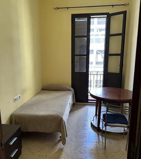 Foto 2 de Pis per a compartir a Calle Sargento Mena, 2, Centro, Ceuta