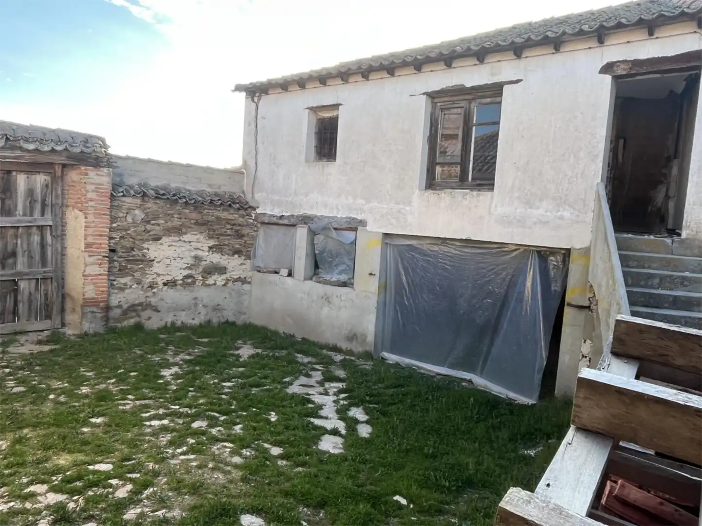 Finca rústica en venta en Carretera, 20, Migueláñez Vista exterior de Finca rústica en venta en Migueláñez con Jardín privado