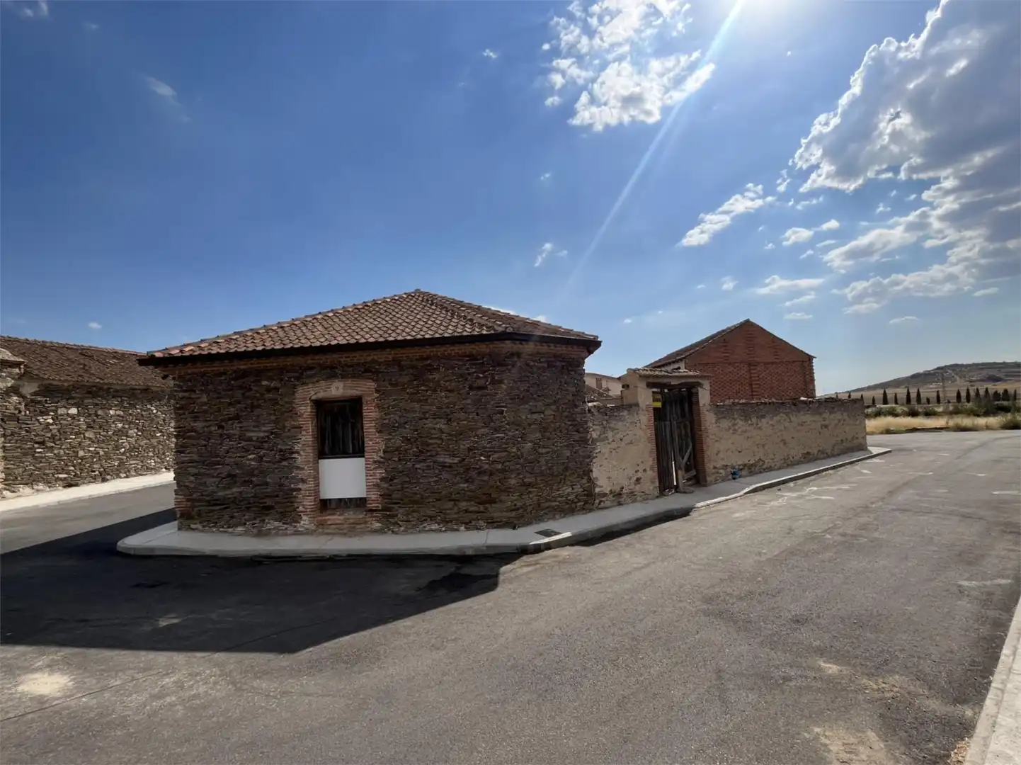 Finca rústica en venta en Carretera, 20, Migueláñez Vista exterior de Finca rústica en venta en Migueláñez con Jardín privado