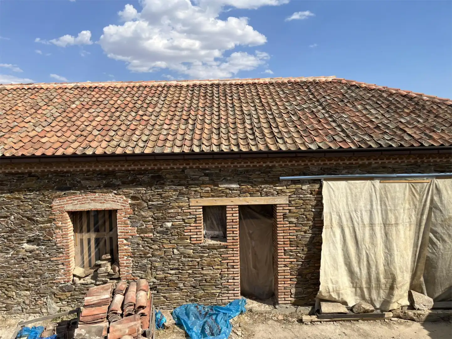 Finca rústica en venta en Carretera, 20, Migueláñez Vista exterior de Finca rústica en venta en Migueláñez con Jardín privado