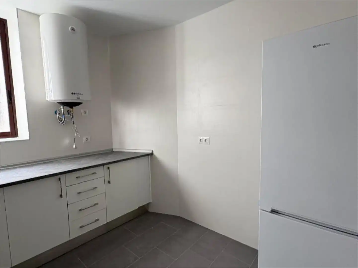 Room in Calle Elvira, 64, Centro - Sagrario Room in Calle Elvira, 64, Centro - Sagrario