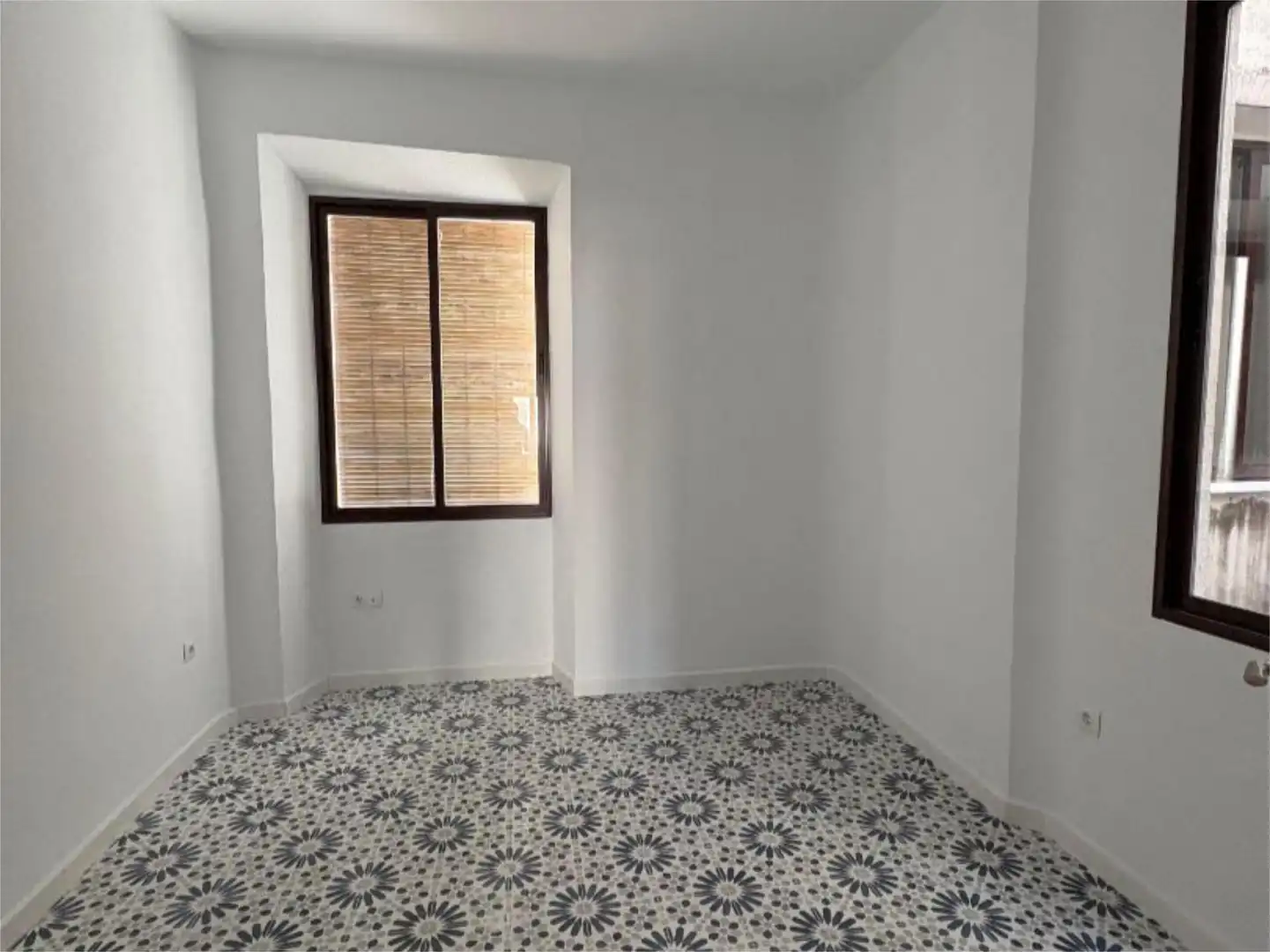 Room in Calle Elvira, 64, Centro - Sagrario Room in Calle Elvira, 64, Centro - Sagrario