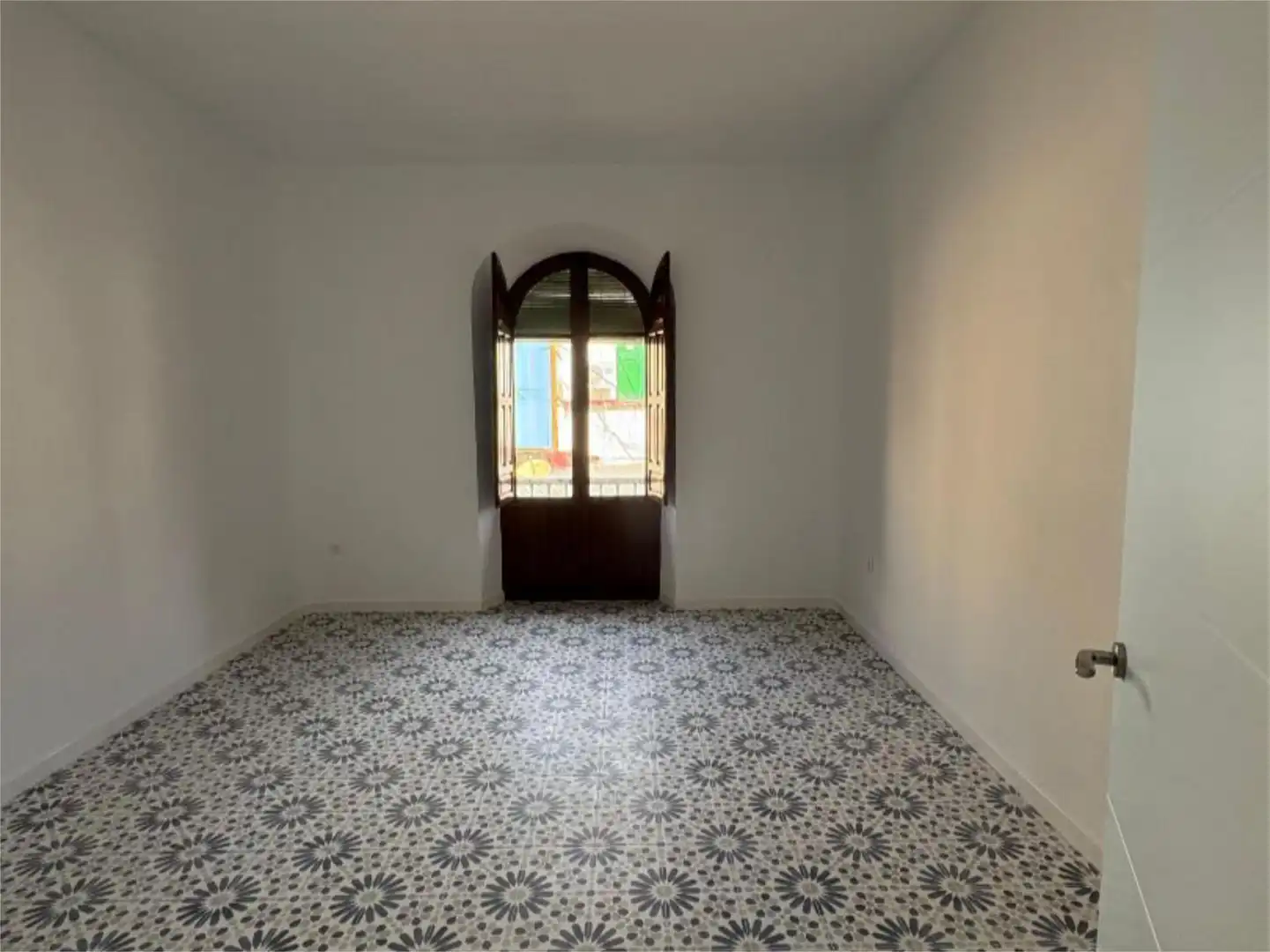 Room in Calle Elvira, 64, Centro - Sagrario Room in Calle Elvira, 64, Centro - Sagrario