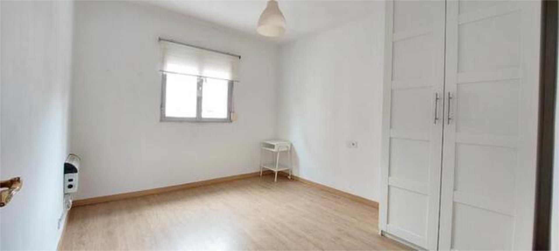 Bedroom of Flat for sale in Gijón   with Heating