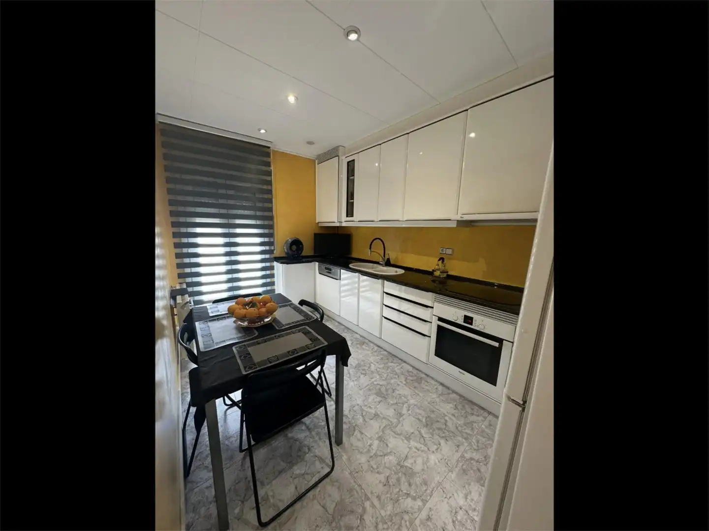 Cocina de Casa adosada en venta en Lloret de Mar con Aire acondicionado, Terraza y Balcón