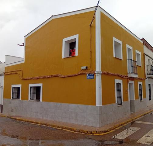 Casa adosada en Venta en Calle Hernán Cortés, 7 en Puebla de Obando