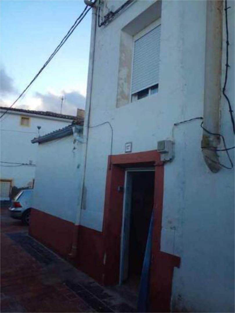 Vista exterior de Casa o xalet en venda en Buciegas amb Calefacció, Terrassa i Traster