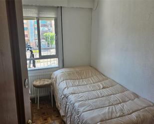 Dormitori de Pis per a compartir en Alcobendas amb Calefacció, Parquet i Moblat