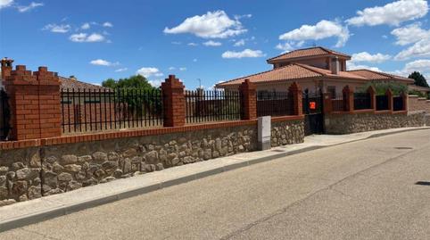 Foto 2 de Casa adosada en venta en Calle Viña del Tío Abdón, 11, Guadamur, Toledo