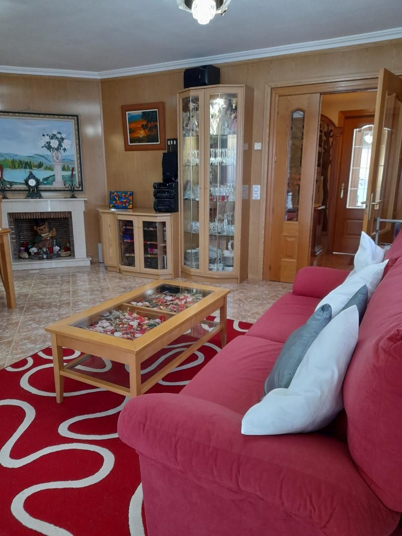 Living room of House or chalet for sale in Batres  with Heating, Private garden and Terrace