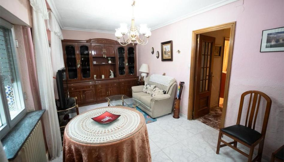 Foto 1 de Planta baixa en venda a Calle Triana, 3, Pizarrales, Salamanca