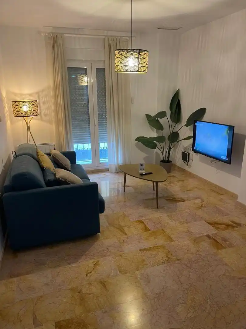 Apartament de lloguer a Carrer Calle Condes de Crespo Rascón, 1, Centro Sala d'estar de Apartament de lloguer en Salamanca Capital