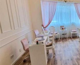 Premises to rent in Torrevieja  with Air Conditioner