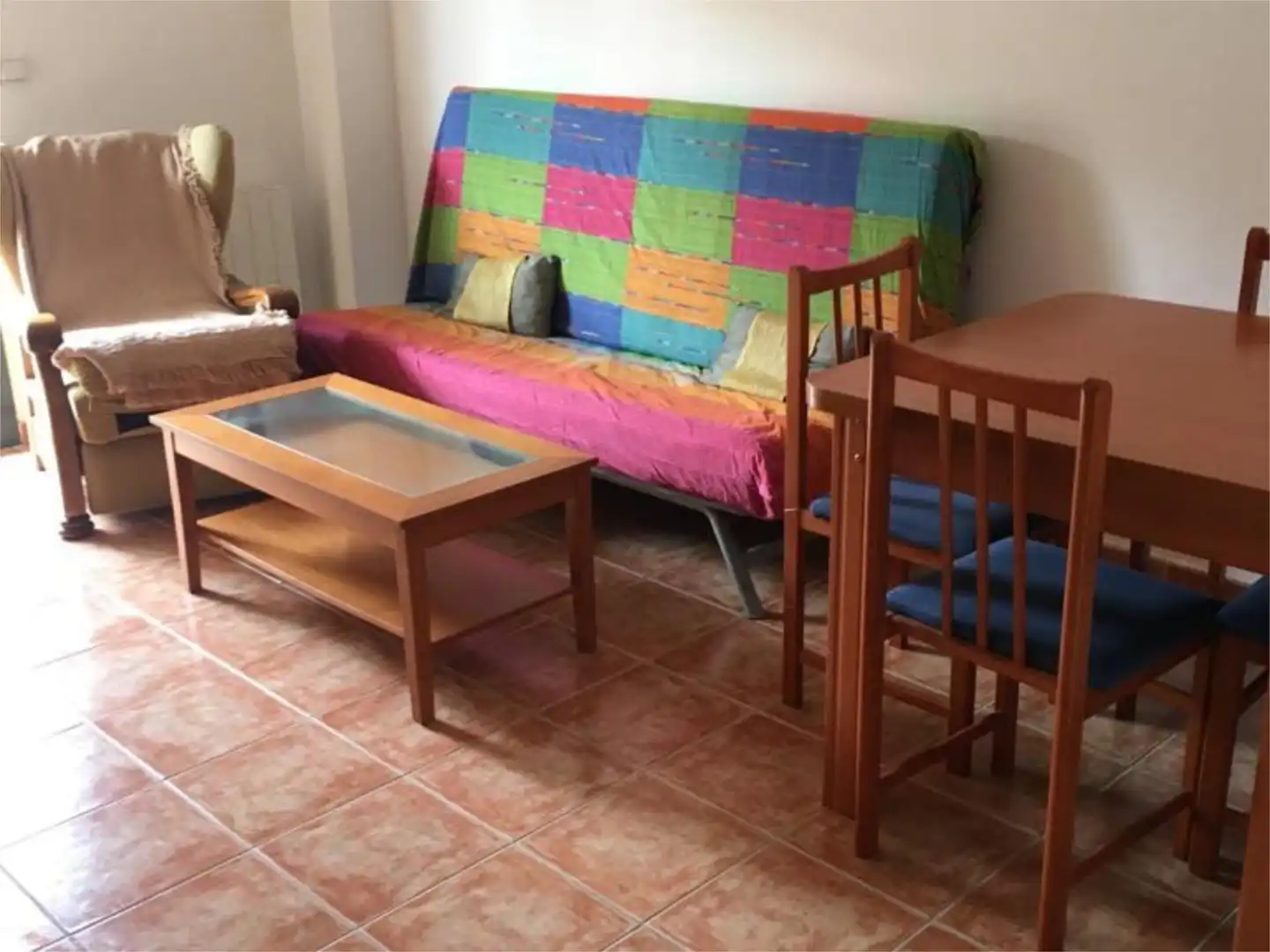 Sala de estar de Piso en venta en Sabiñánigo con Calefacción, Terraza y Trastero