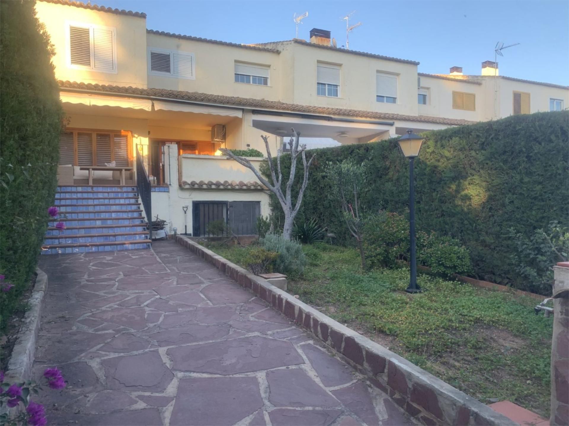 Garden of Single-family semi-detached for sale in Puçol  with Air Conditioner, Terrace and Swimming Pool