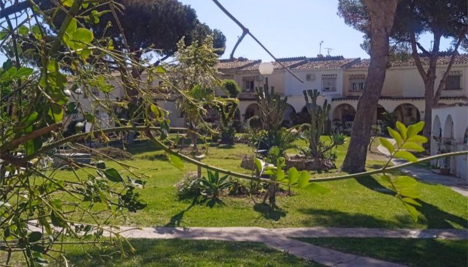 Casa o xalet en venda a Calle Benalmádena, 2, Arroyo de la Miel, Málaga - imatge 1 Foto 1 de Casa o xalet en venda a Calle Benalmádena, 2, Arroyo de la Miel, Málaga