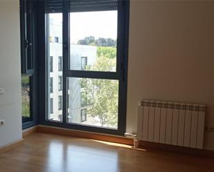 Bedroom of Flat to rent in Valladolid Capital  with Heating, Parquet flooring and Swimming Pool
