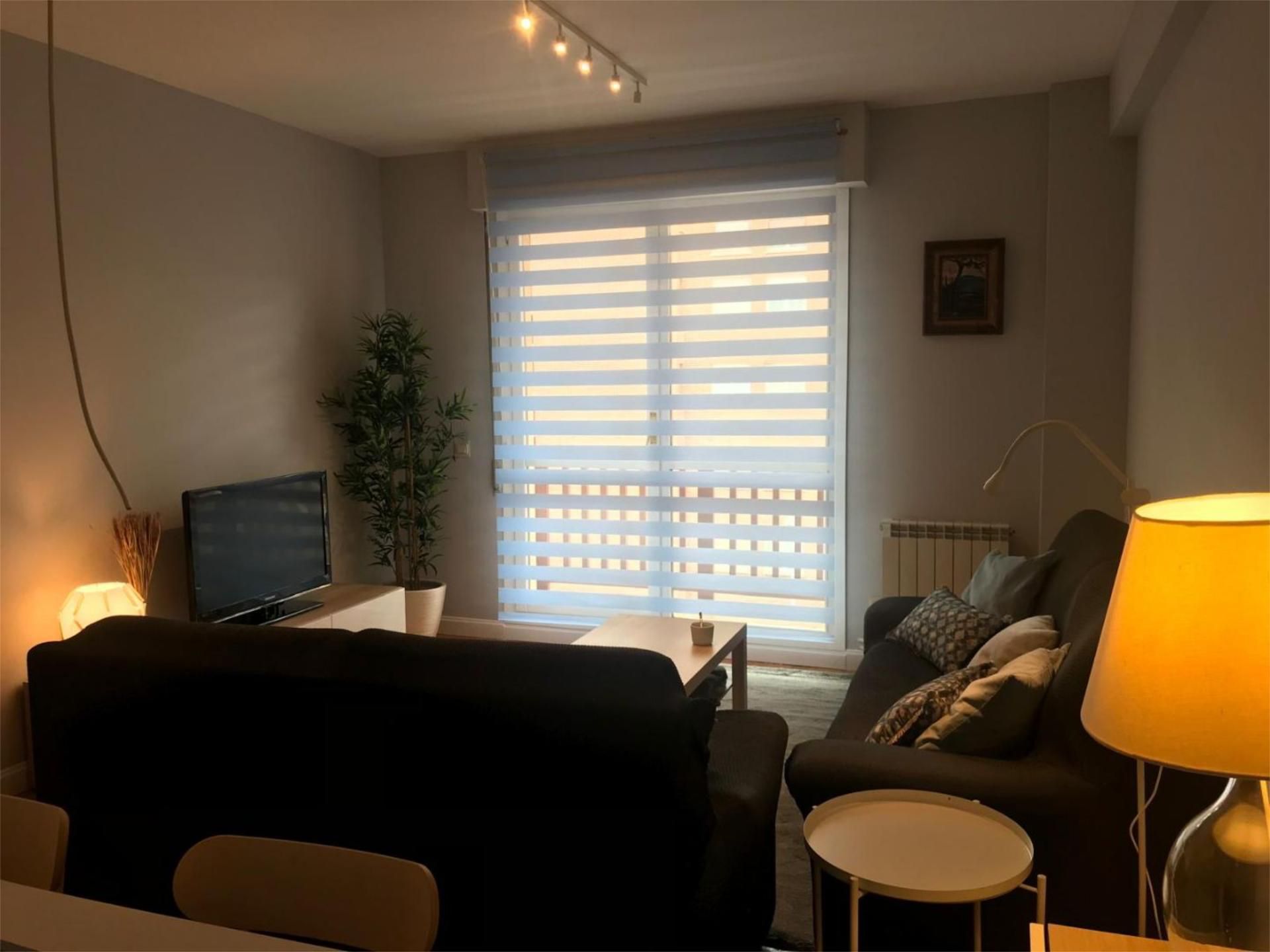 Flat to rent in Calle de Irunlarrea, 49, Mendebaldea - Ermitagaña