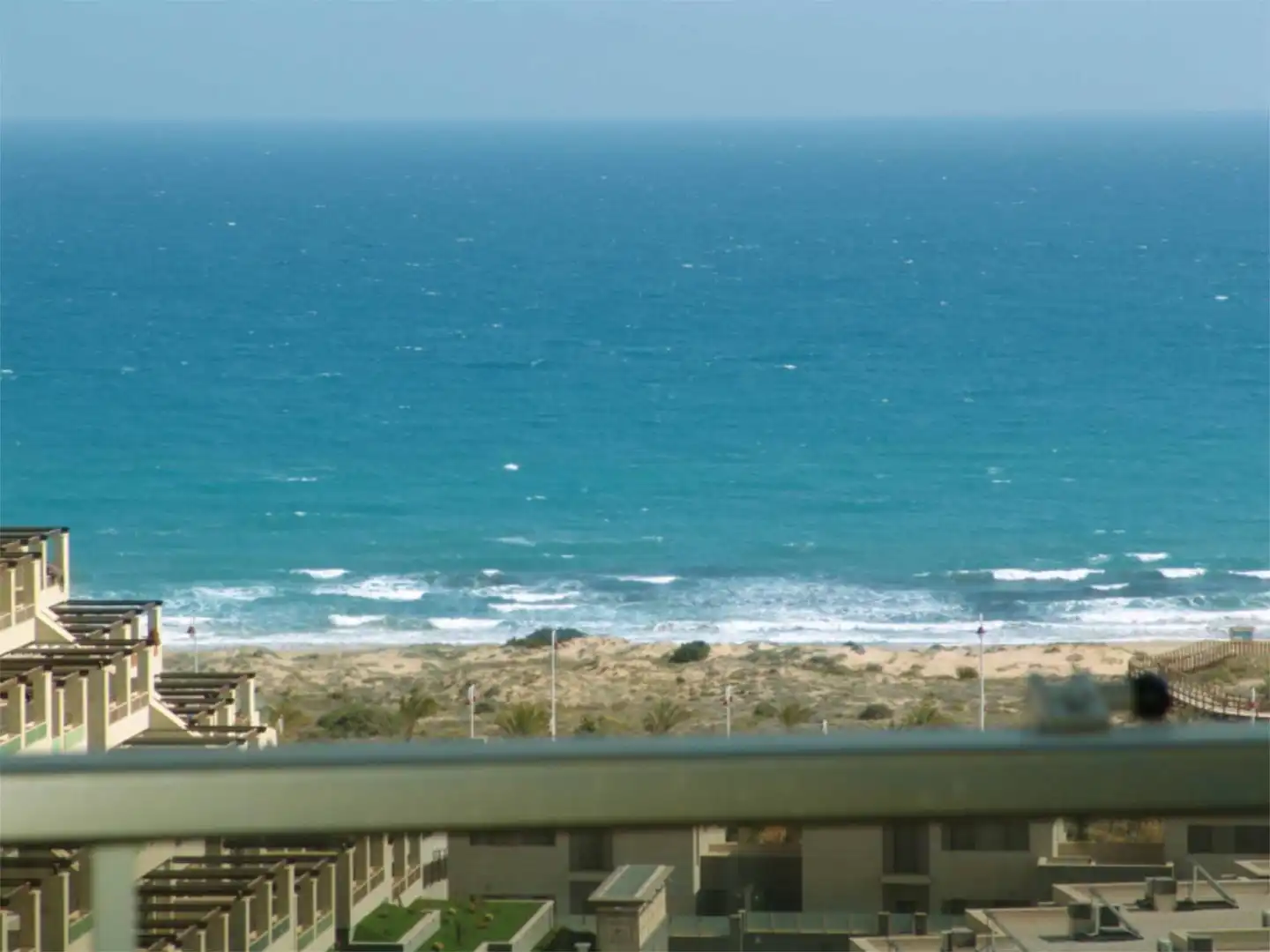 Flat for sale in Calle Albacete, 39, Los Arenales del Sol Exterior view of Flat for sale in Elche / Elx with Air Conditioner, Terrace and Swimming Pool