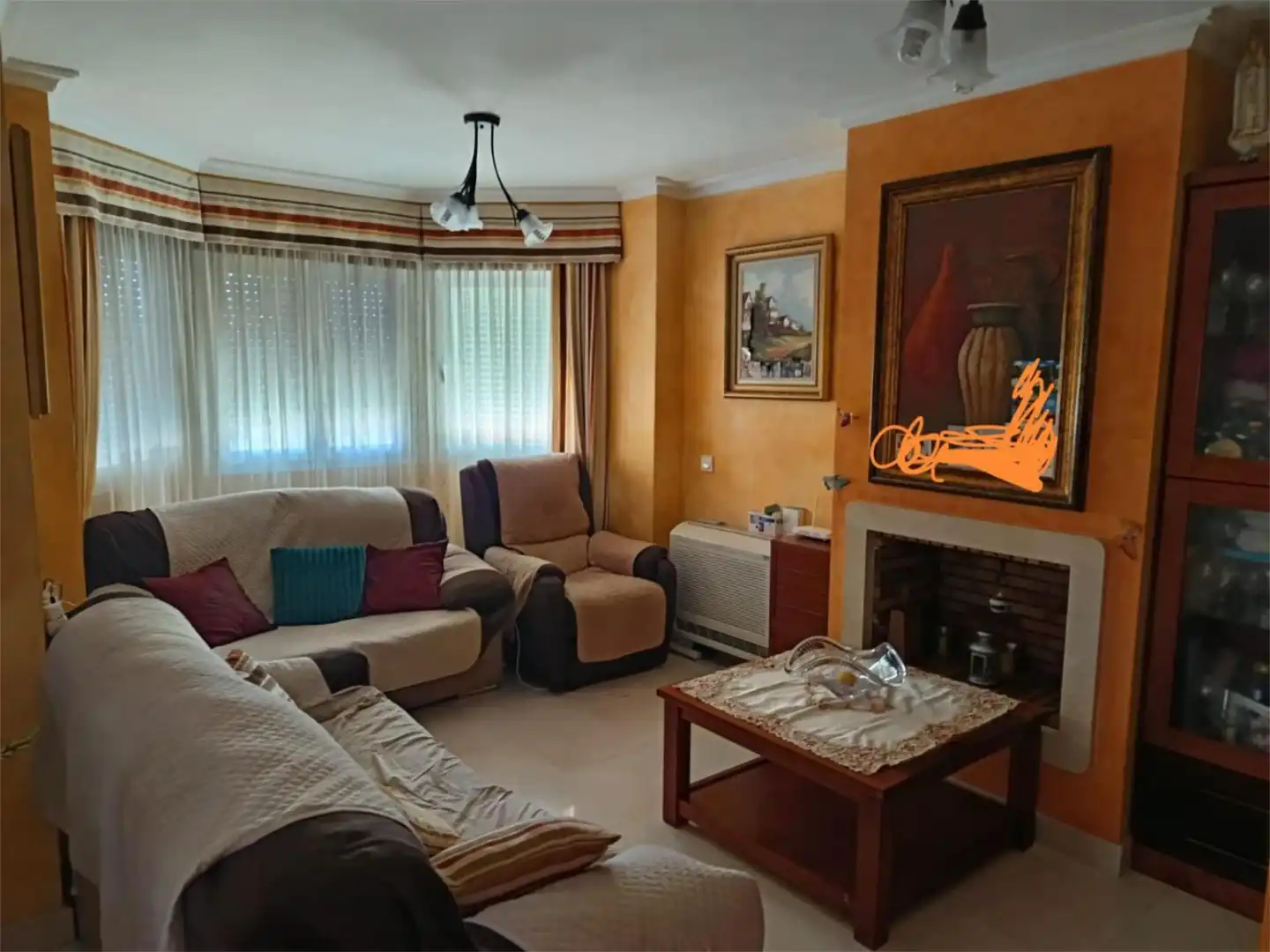 Casa o chalet en venta en Calle Desfiladero de los Gaitanes, 12, El Tomillar Sala de estar de Casa o chalet en venta en Vélez-Málaga con Aire acondicionado, Calefacción y Jardín privado