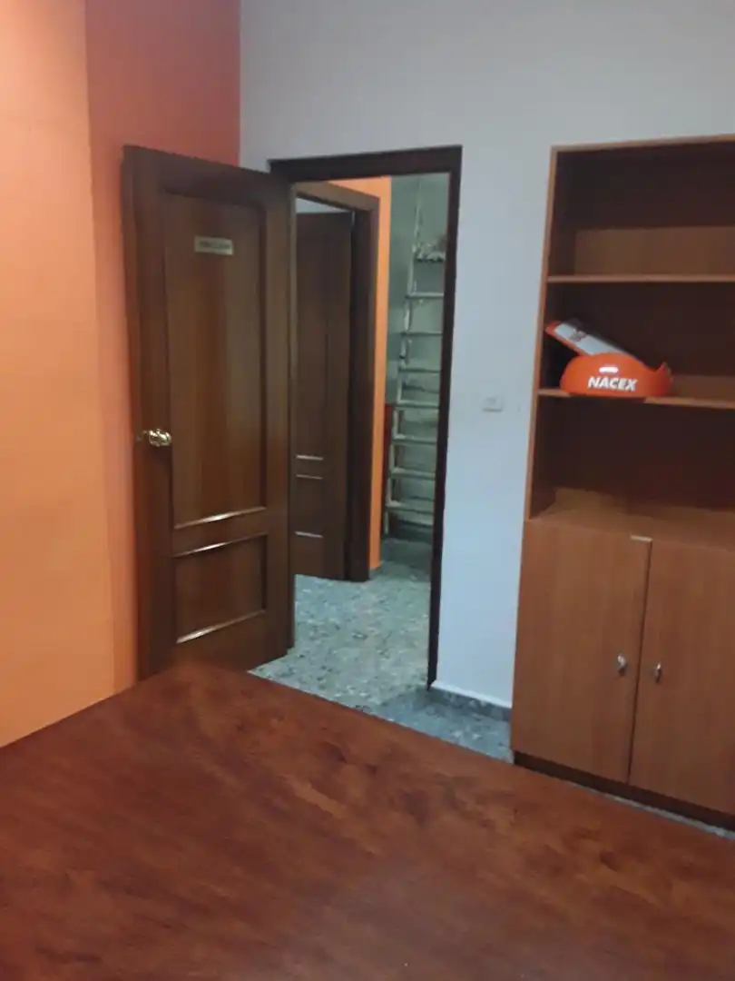Geschaftsraum zum Verkauf in Calle Álvarez Hazañas, 9, Centro Geschaftsraum zum Verkauf in Utrera mit Klimaanlage und Möbliert