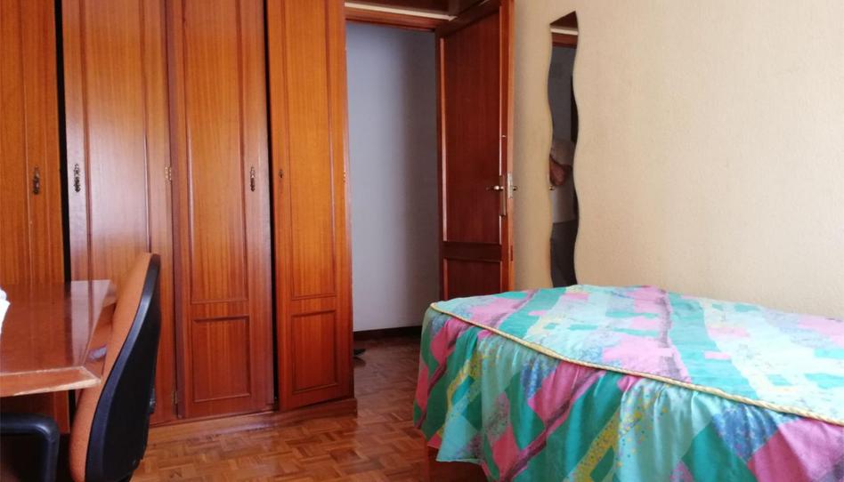 Photo 1 of Flat to share in Calle Paraíso, 11, San Martín, Valladolid