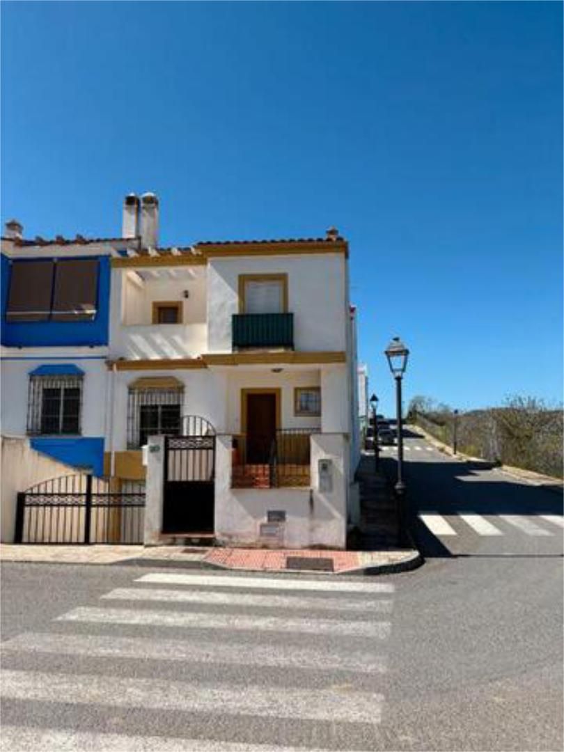 Vista exterior de Casa o xalet en venda en Ardales amb Terrassa