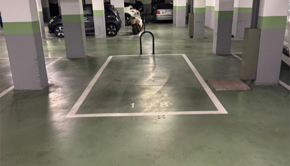 Garage to rent in Calle de Isabel Colbrand, 10, Las Tablas, Madrid - image 1 Photo 1 of Garage to rent in Calle de Isabel Colbrand, 10, Las Tablas, Madrid