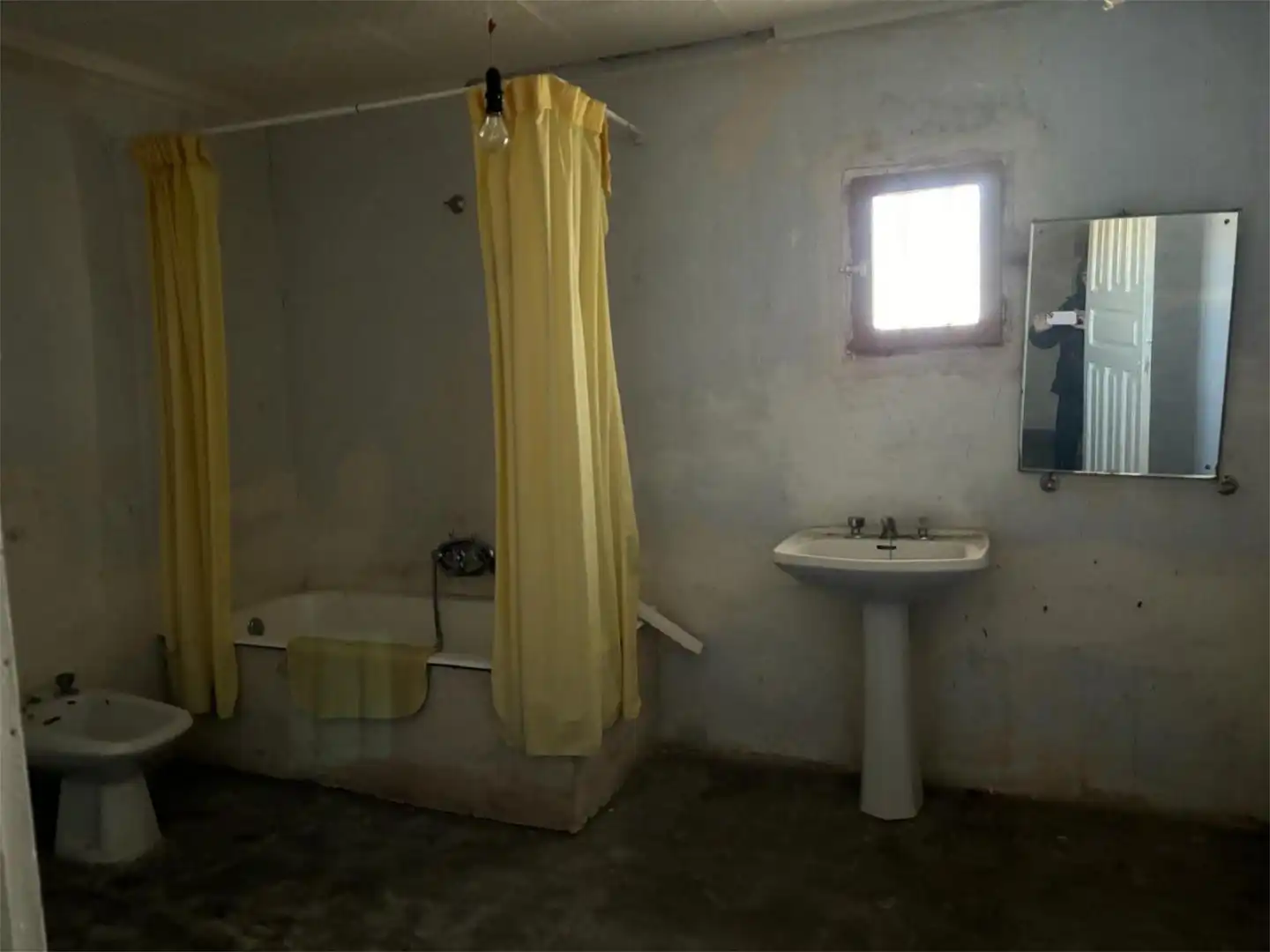 Casa o xalet en venda a Calle la Balsa, 6, Bello Bany de Casa o xalet en venda en Bello amb Calefacció, Jardí privat i Traster